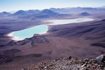 Déserts, oasis et volcans des Andes Déserts, oasis et volcans des Andes