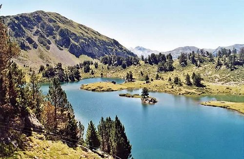Randonn&eacute;e et trekking : Lac de Bastan (milieu)