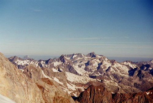 Randonn&eacute;e et trekking : Vue depuis le Petit Vignemale