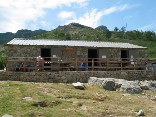 Randonn&eacute;e et trekking : Refuge de Manganu