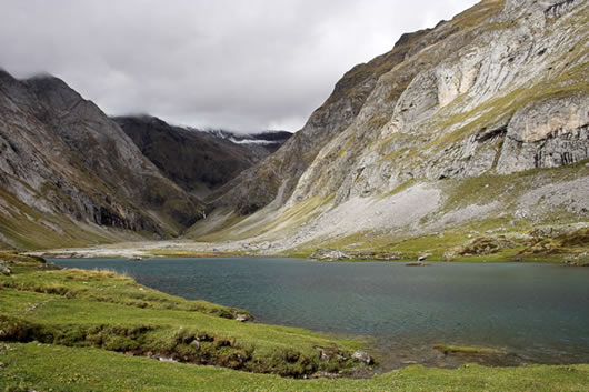 Randonn&eacute;e et trekking : Lac d'Ossoue sous les nuages