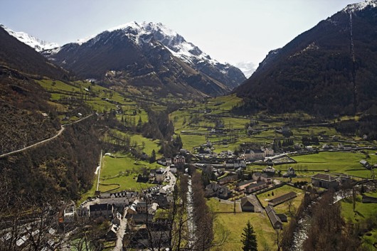 Randonn&eacute;e et trekking : Village de G�dre