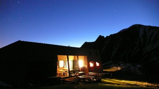 Randonn&eacute;e et trekking : Refuge de l'�tang d'Araing