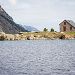 Refuge et lac d'Estom