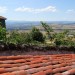 Usson et sa vue sur le Puy de D�me