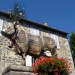 Alpuech et sa vache d'Aubrac