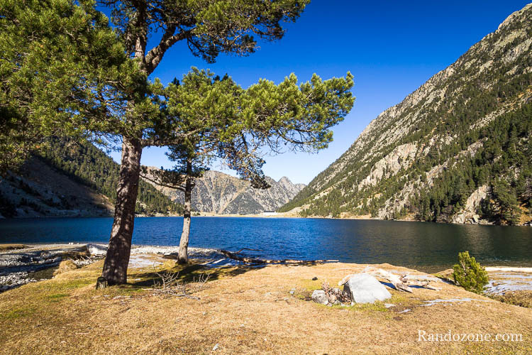 Lac de Gaube et son refuge