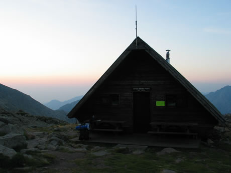Refuge de Petra Piana au petit matin