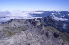 Le pic d'Anie depuis le parking du refuge de Labérouat Le pic d'Anie depuis le parking du refuge de Labérouat