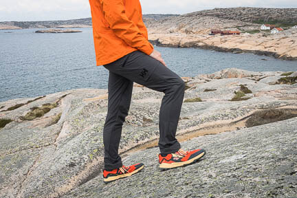 Test et avis Test du pantalon de randonnée Helly Hansen Brono en Suède Test : Test du pantalon de randonnée Helly Hansen Brono en Suède