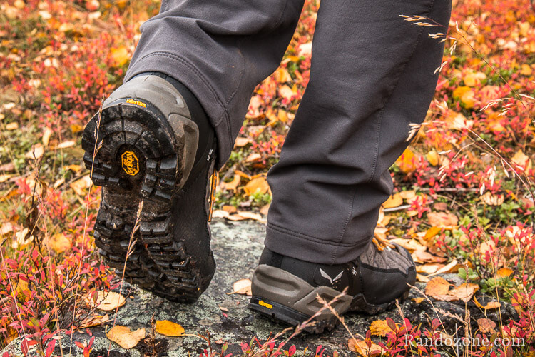 Test des chaussures Salewa Alp Trainer Mid Gtx : semelles Vibram