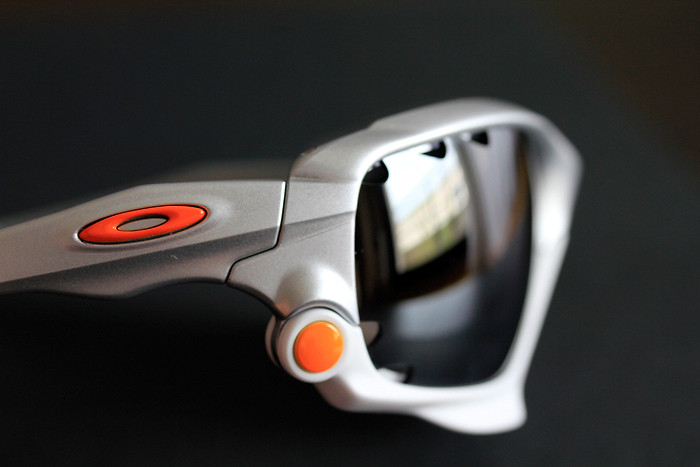 Oakley Jawbone