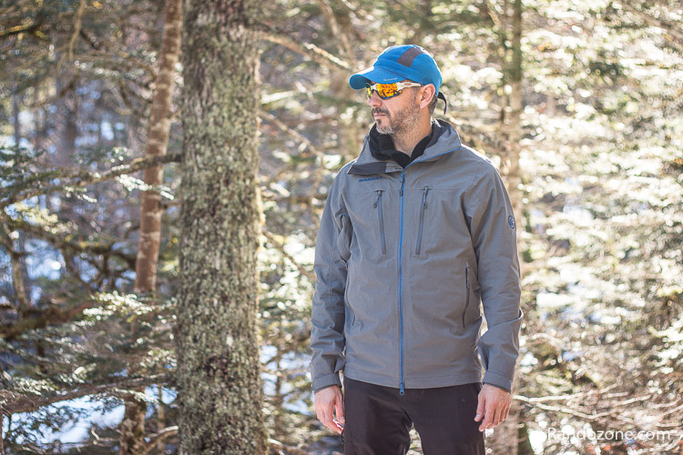 Test de la veste Mammut Trovat Jacket dans les Pyrénées