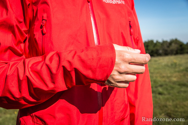 Test de la veste Gore-Tex Norrona Falketind