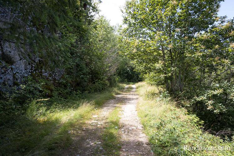 Sentier de la randonne du promontoire du Fajol