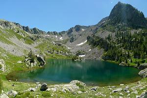 Lac de Trécolpas depuis la vacherie du Boréon Lac de Trécolpas depuis la vacherie du Boréon