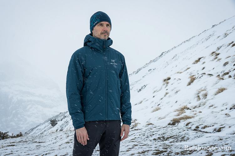 Test doudoune et bonnet Arc'Teryx en hiver