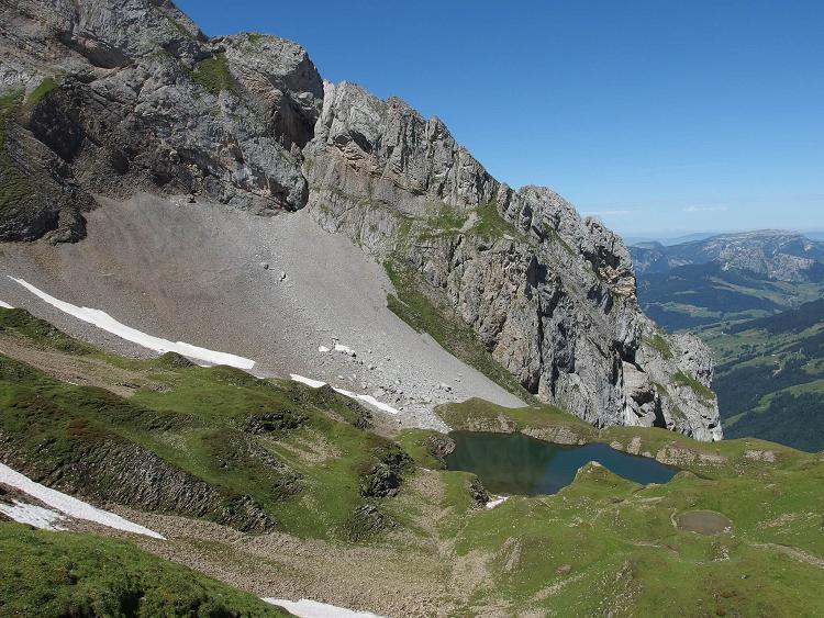 Randonne  la Pointe et Lac de Tardevant & Combe de Paccaly @ La Clusaz