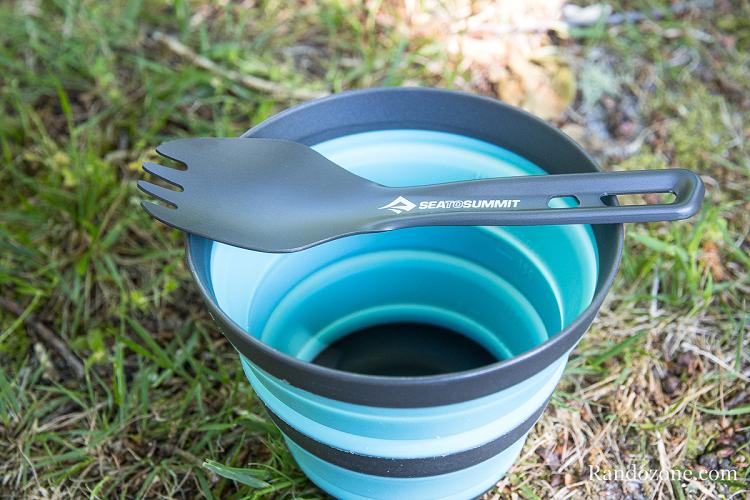 Gobelet et fourchette du kit de cuisine Sea to Summit Frontier Ultralight