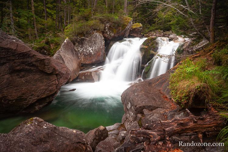 Cascade pr�s de Cauterets dans les Pyr�n�es