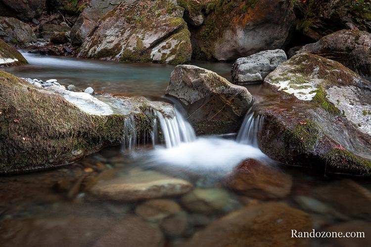 Petite cascade en pose longue avec tr�pied