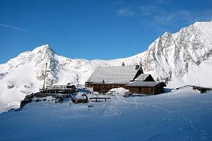 Refuge de la Dent Parrachée Refuge de la Dent Parrachée