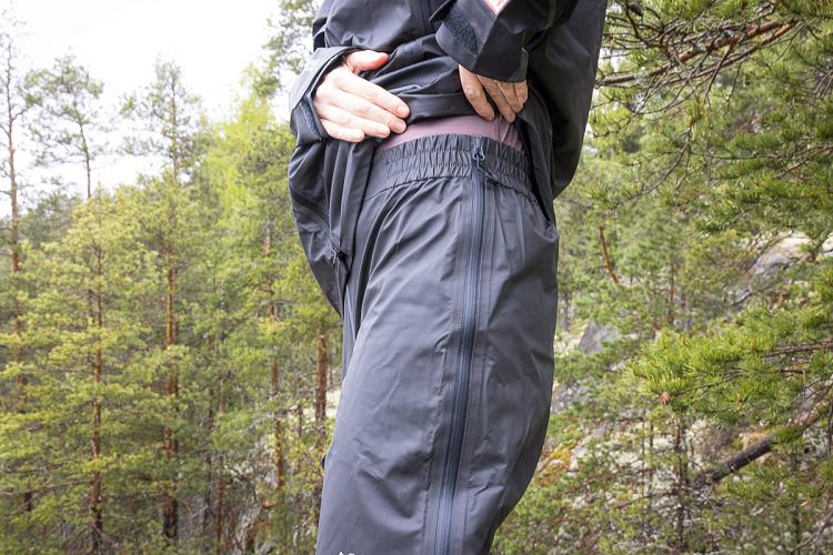 Test du pantalon de pluie Columbia Whistler Peak en Finlande Test du pantalon de pluie Columbia Whistler Peak en Finlande