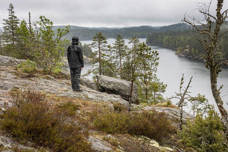 Test du pantalon de pluie Columbia Whistler Peak en Finlande Test du pantalon de pluie Columbia Whistler Peak en Finlande