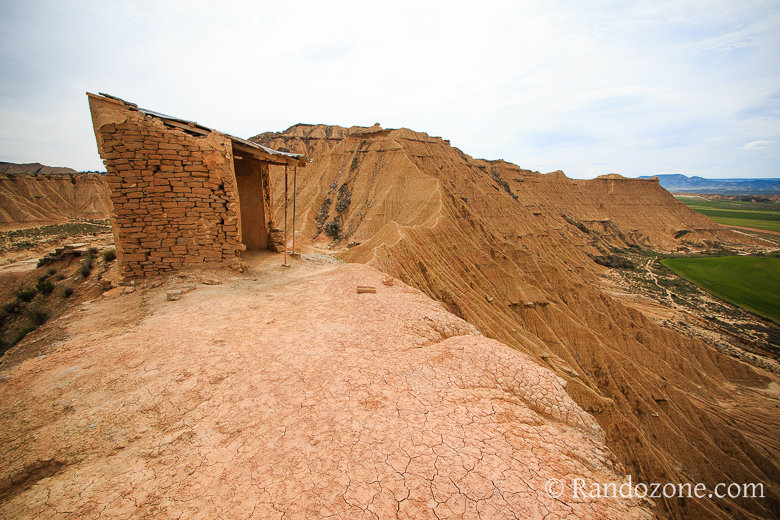 La guérite et le désert des Bardenas