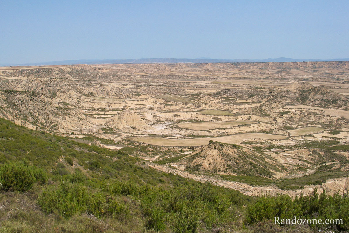 VTT dans le désert des Bardenas en Espagne