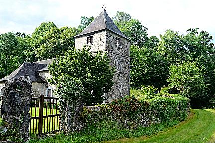 À la découverte des Trois Croix, joyau de la vallée d’Ossau Actualité : À la découverte des Trois Croix, joyau de la vallée d’Ossau