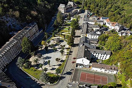 Eaux-Bonnes / Eaux-Chaudes : une étape incontournable du GRP® Tour de la Vallée d'Ossau Actualité : Eaux-Bonnes / Eaux-Chaudes : une étape incontournable du GRP® Tour de la Vallée d'Ossau