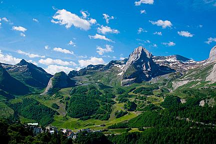 De Gourette à l'Aubisque : itinéraire par les cols de Tortes et d'Arbaze Actualité : De Gourette à l'Aubisque : itinéraire par les cols de Tortes et d'Arbaze