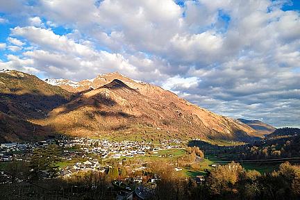 Le Tour du Valentin : Immersion dans la vallée d'Ossau Actualité : Le Tour du Valentin : Immersion dans la vallée d'Ossau