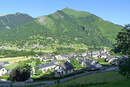 Actualit&eacute; : Randonn�e en Vall�e d'Ossau : 5 km pour relier trois villages pyr�n�ens hors du temps