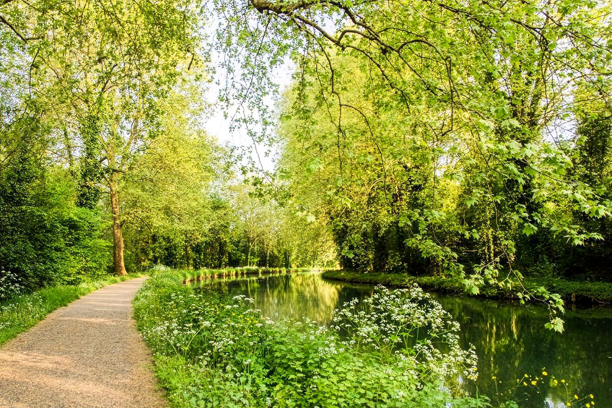 Boucle de Fontet : canal, écluses et villages médiévaux au coeur de la Gironde