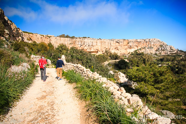 Randonnées à Malte le long des falaises de Dingli et Fawwara