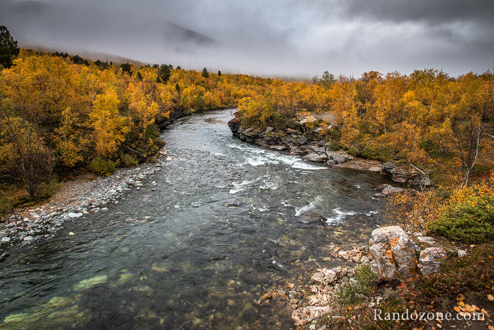 Point de vue sur la rivire au niveau du Kungsleden
