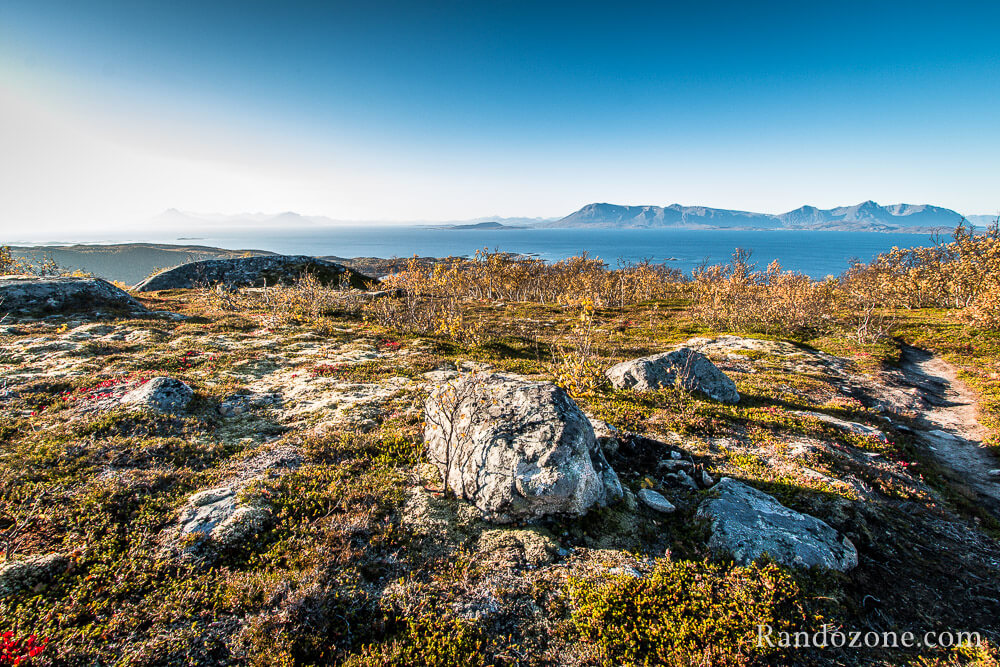 Randonne au Sjursviktinden