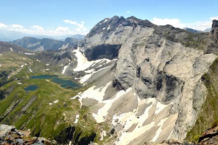Panorama depuis le pic de la G&eacute;la