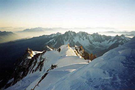 Vue depuis le sommet du Mont Blanc