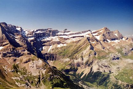 Le cirque de Gavarnie depuis le Piméné