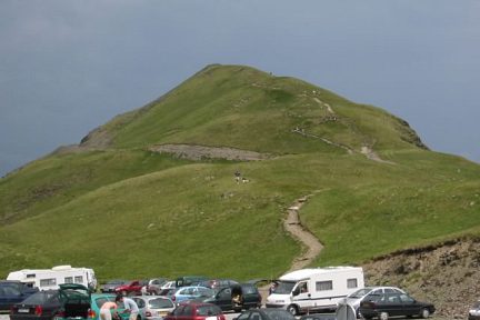 Le pic des Tentes depuis le parking du col des Tentes