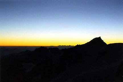 Coucher de soleil en montant au MB