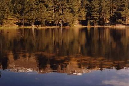 Au bord du lac de Creno