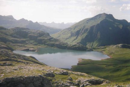 Lac d'Estaëns en montant vers le Visaurin