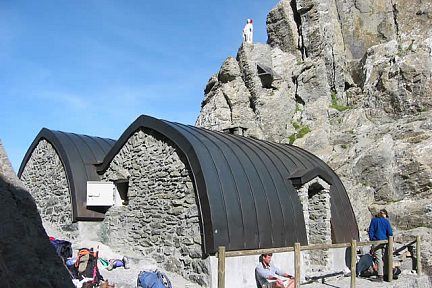 Refuge de Tuquerouye, vue imprenable à 2666 m