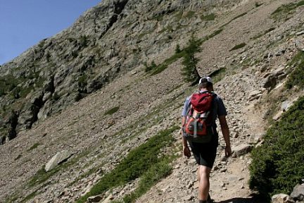 Dans la montée en direction du Lac de l'Eychauda