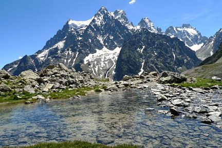 Lac de Tuckett lors de la randonnée au Glacier Blanc