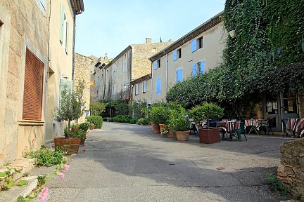 Mirmande, un des plus beaux villages de France